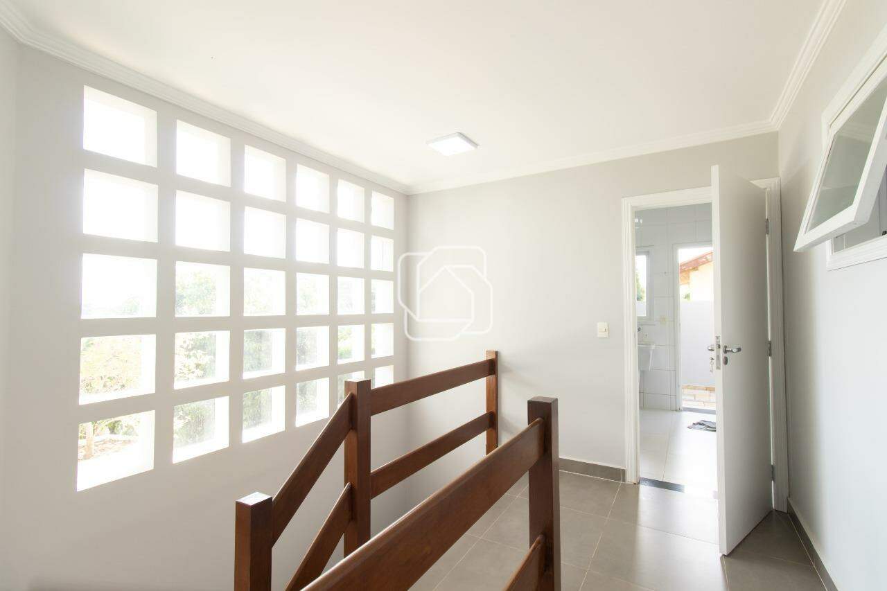 Casa de Condomínio à venda em Itu - SP - Condomínio Campos de Santo Antônio: Hall dos quartos