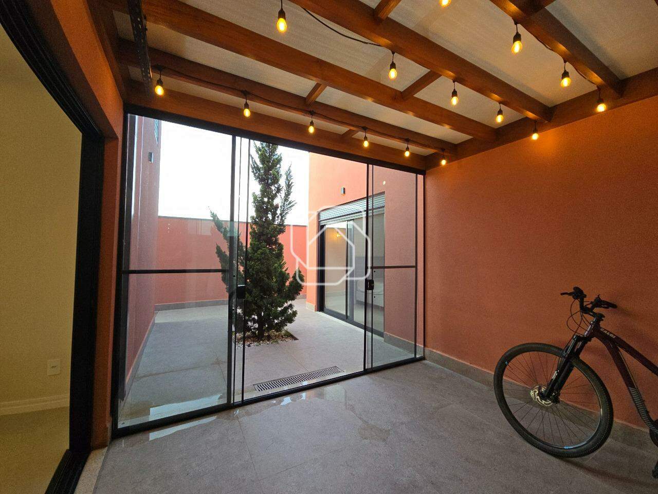 Casa de Condomínio à venda em Itu - SP - Condomínio Villas do Golfe: 