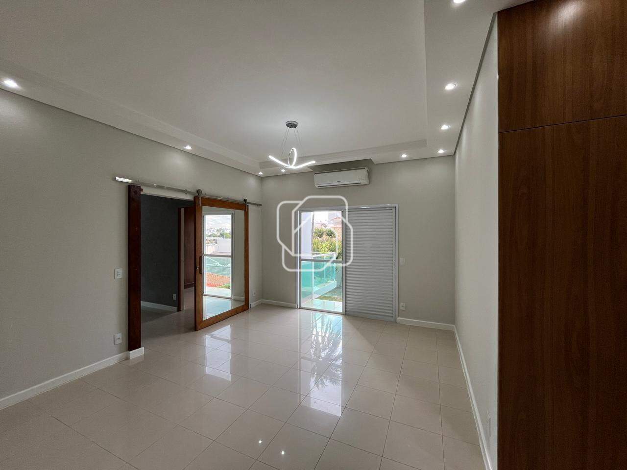 Casa de Condomínio para aluguel em Indaiatuba - SP - Jardim Portal dos Ipês: Dormitório