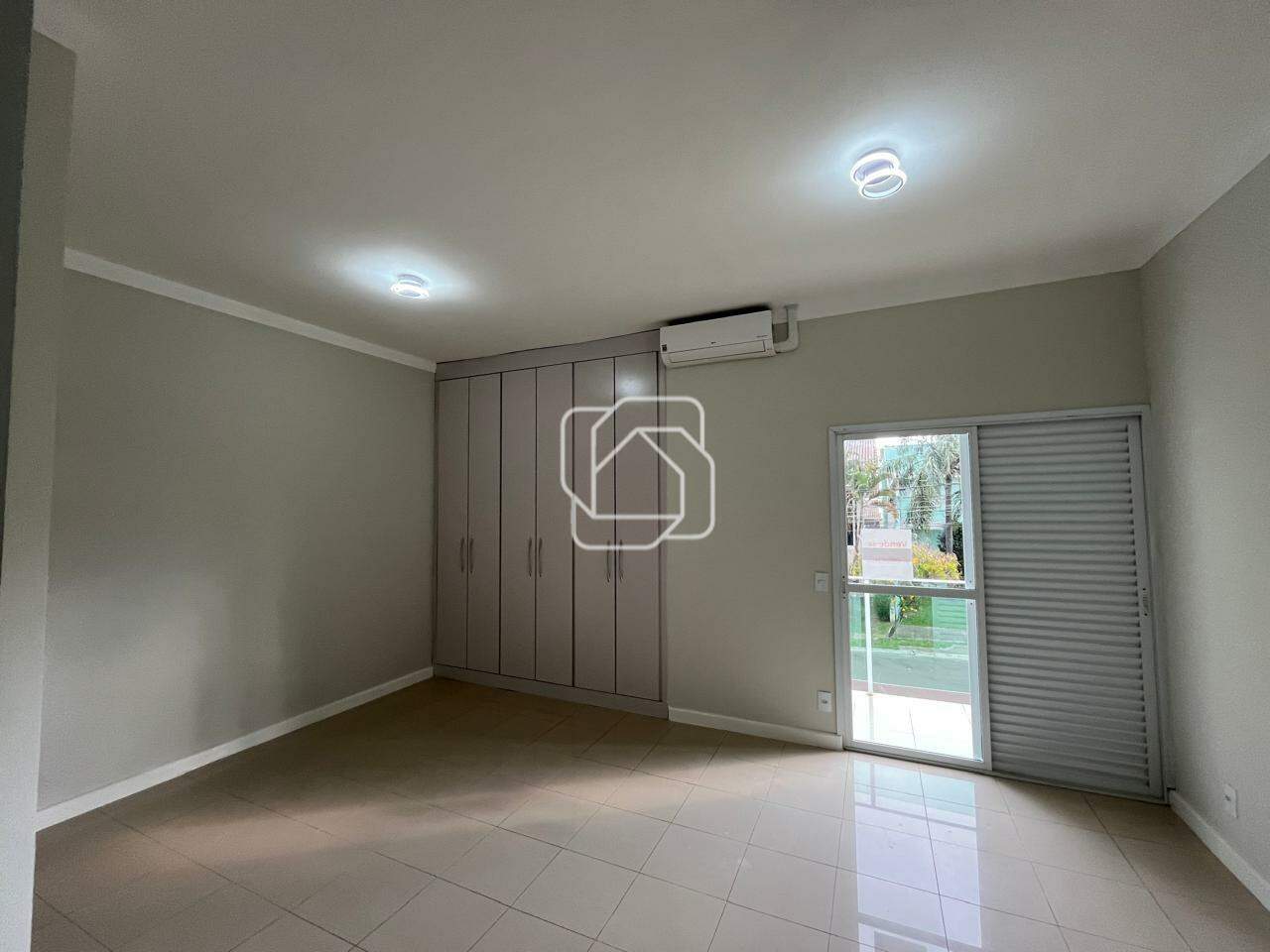 Casa de Condomínio para aluguel em Indaiatuba - SP - Jardim Portal dos Ipês: Dormitório