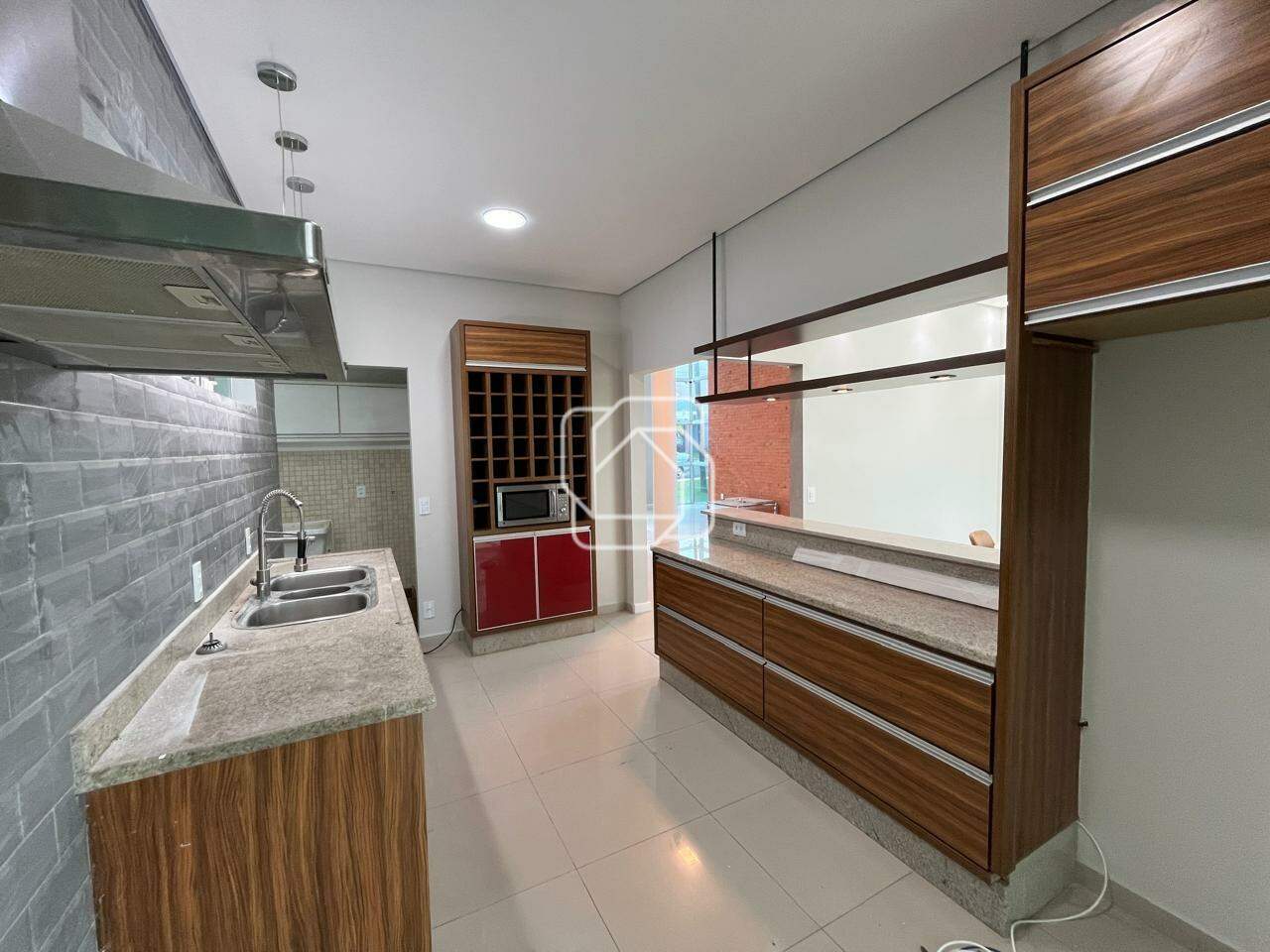 Casa de Condomínio para aluguel em Indaiatuba - SP - Jardim Portal dos Ipês: Cozinha