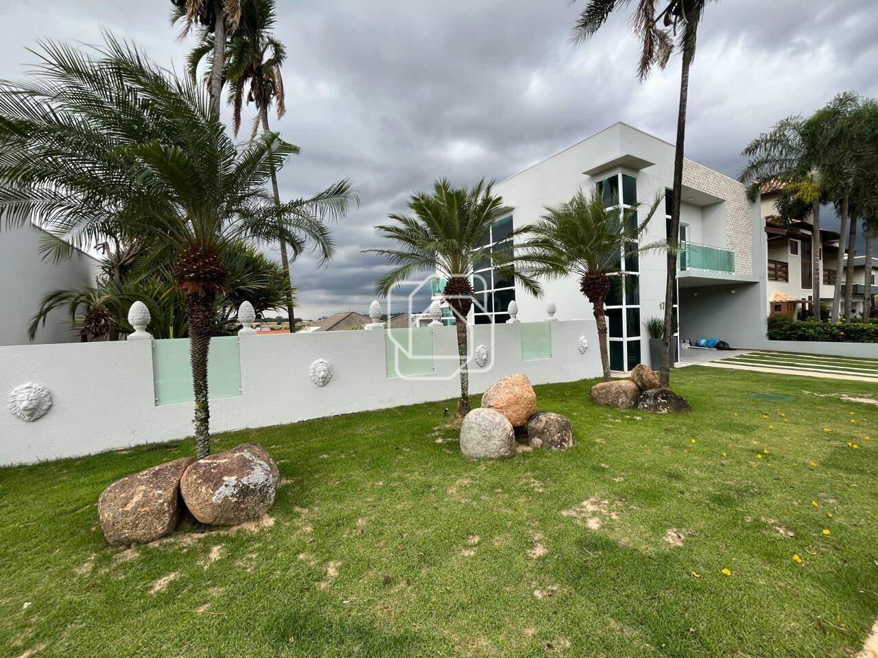 Casa de Condomínio para aluguel em Indaiatuba - SP - Jardim Portal dos Ipês: Fachada