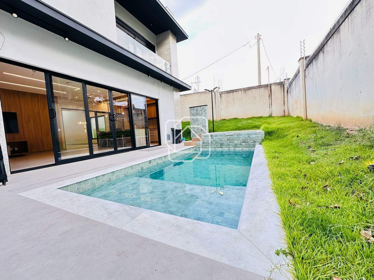 Casa de Condomínio à venda em Salto - SP - Portal dos Bandeirantes Salto: