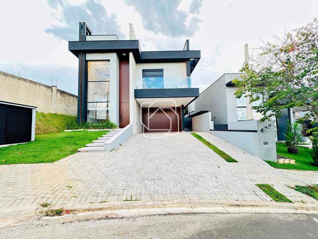 Casa de Condomínio à venda em Salto - SP - Portal dos Bandeirantes Salto: