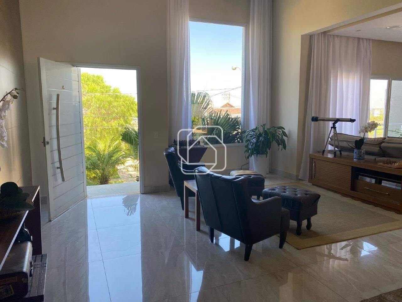 Casa de Condomínio à venda em Indaiatuba - SP - Jardim Residencial Terra Nobre: Hall de entrada