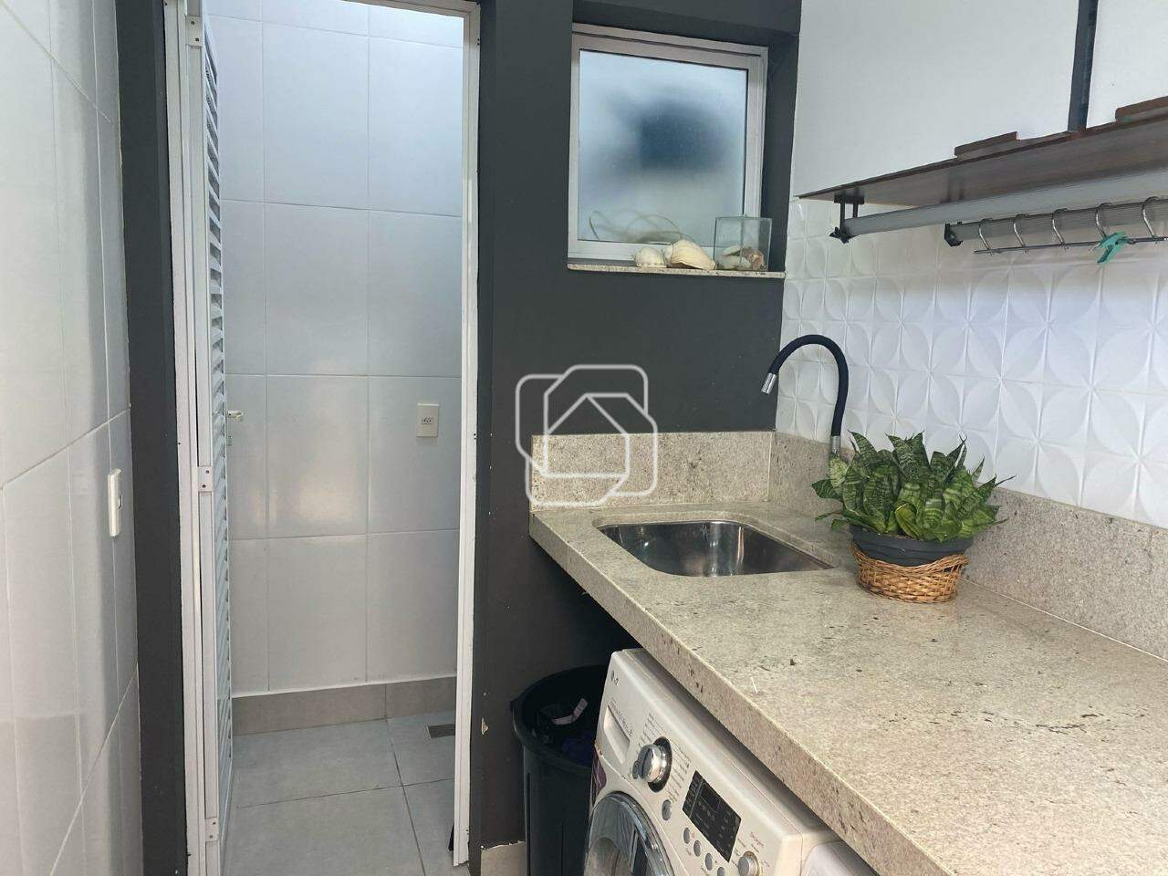 Casa de Condomínio à venda em Indaiatuba - SP - Jardim Residencial Terra Nobre: Lavanderia