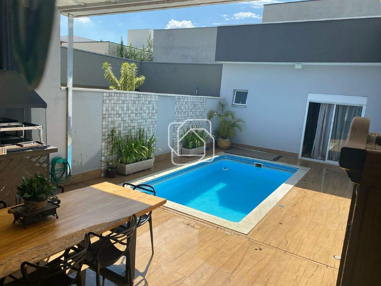 Casa de Condomínio à venda em Indaiatuba - SP - Jardim Residencial Terra Nobre: Área externa
