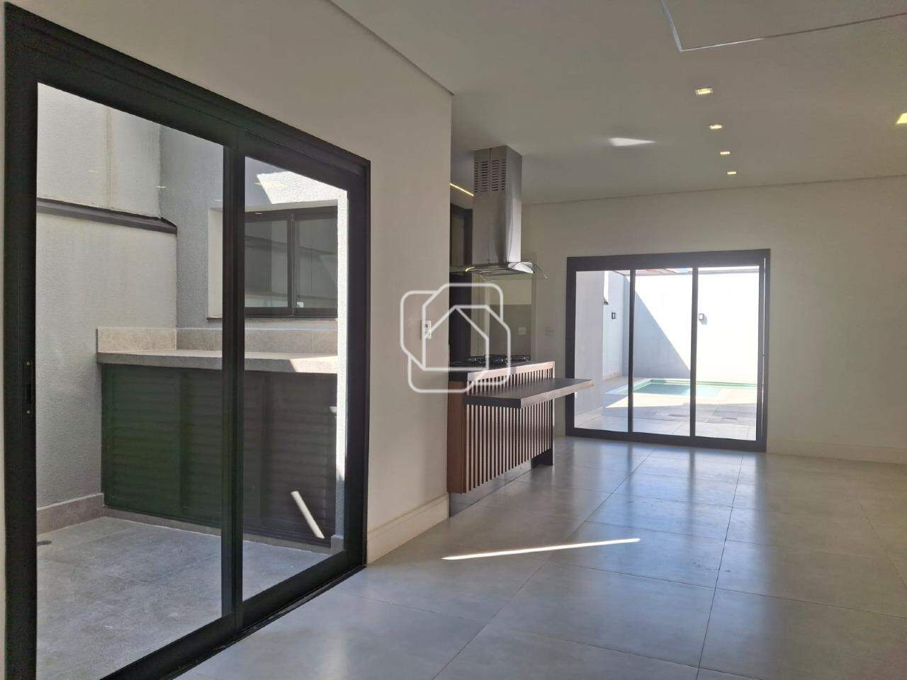 Casa de Condomínio para aluguel em Indaiatuba - SP - Jardim Toscana: Ambientes integrados