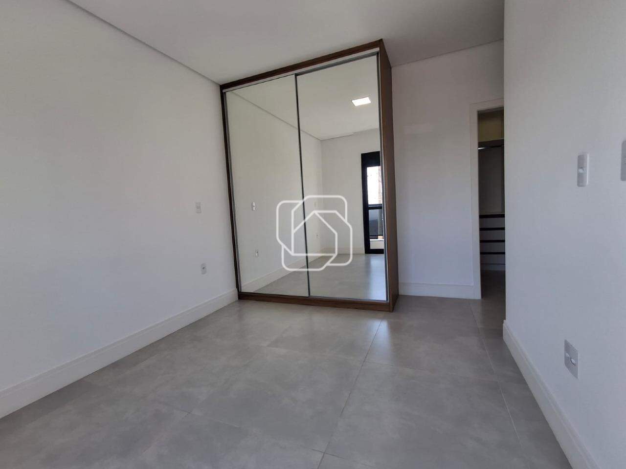 Casa de Condomínio para aluguel em Indaiatuba - SP - Jardim Toscana: Dormitório