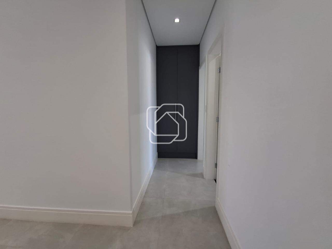 Casa de Condomínio para aluguel em Indaiatuba - SP - Jardim Toscana: Corredor