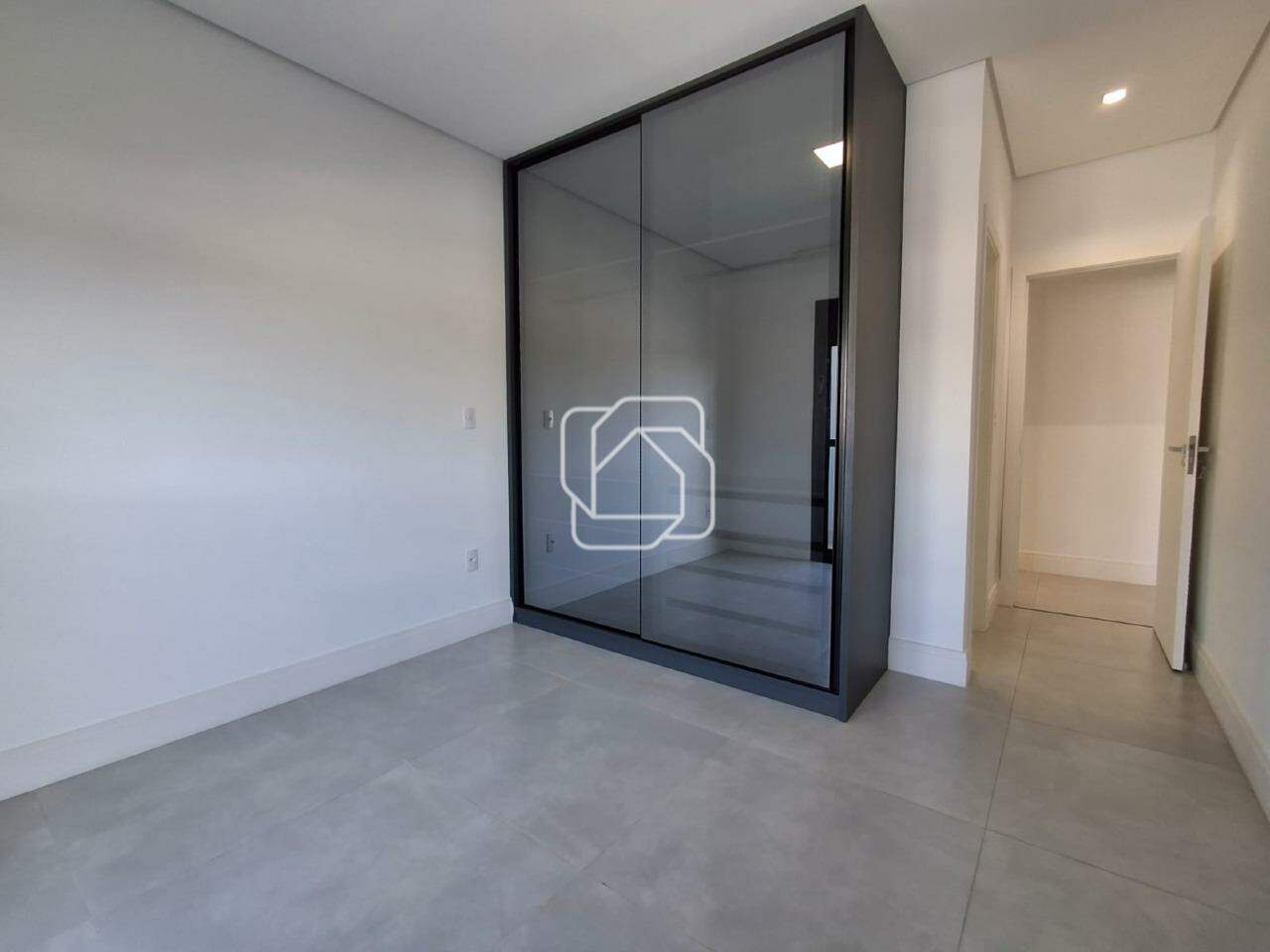 Casa de Condomínio para aluguel em Indaiatuba - SP - Jardim Toscana: Dormitório
