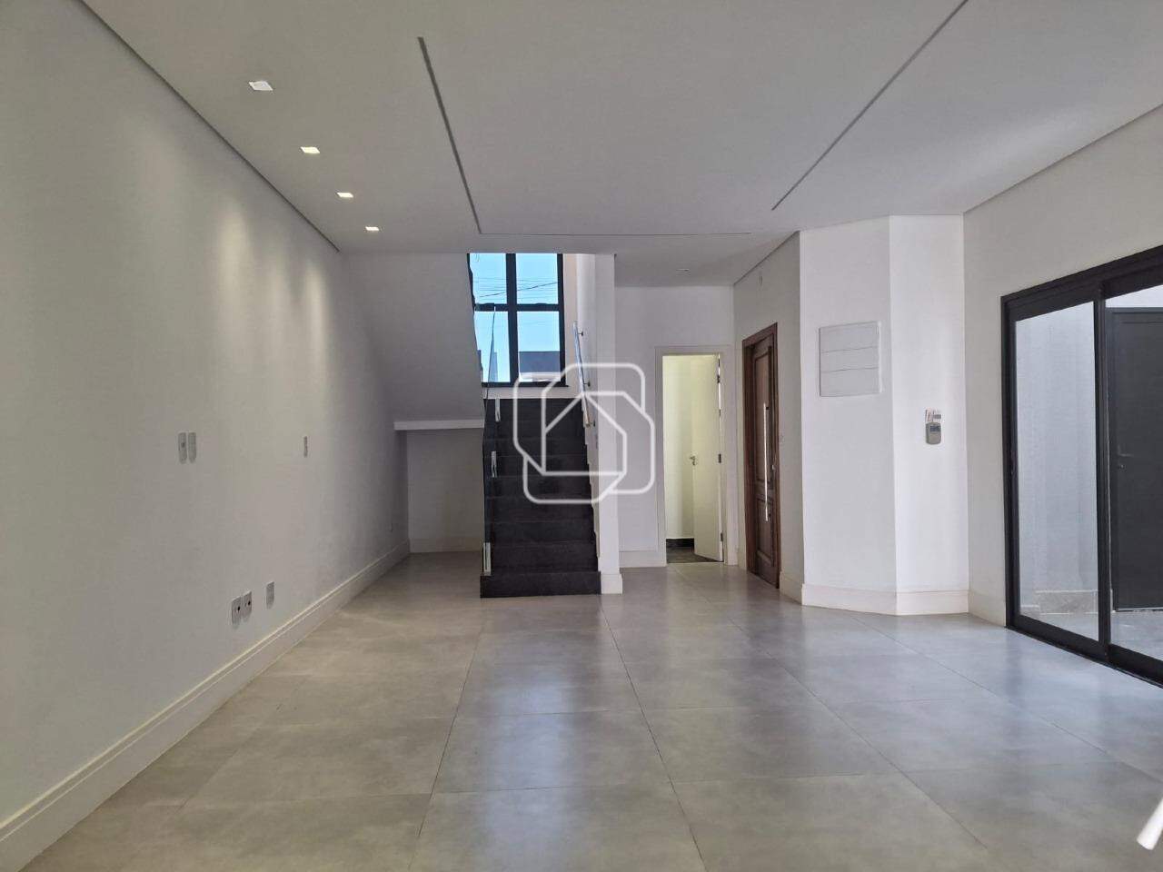 Casa de Condomínio para aluguel em Indaiatuba - SP - Jardim Toscana: Ambientes integrados