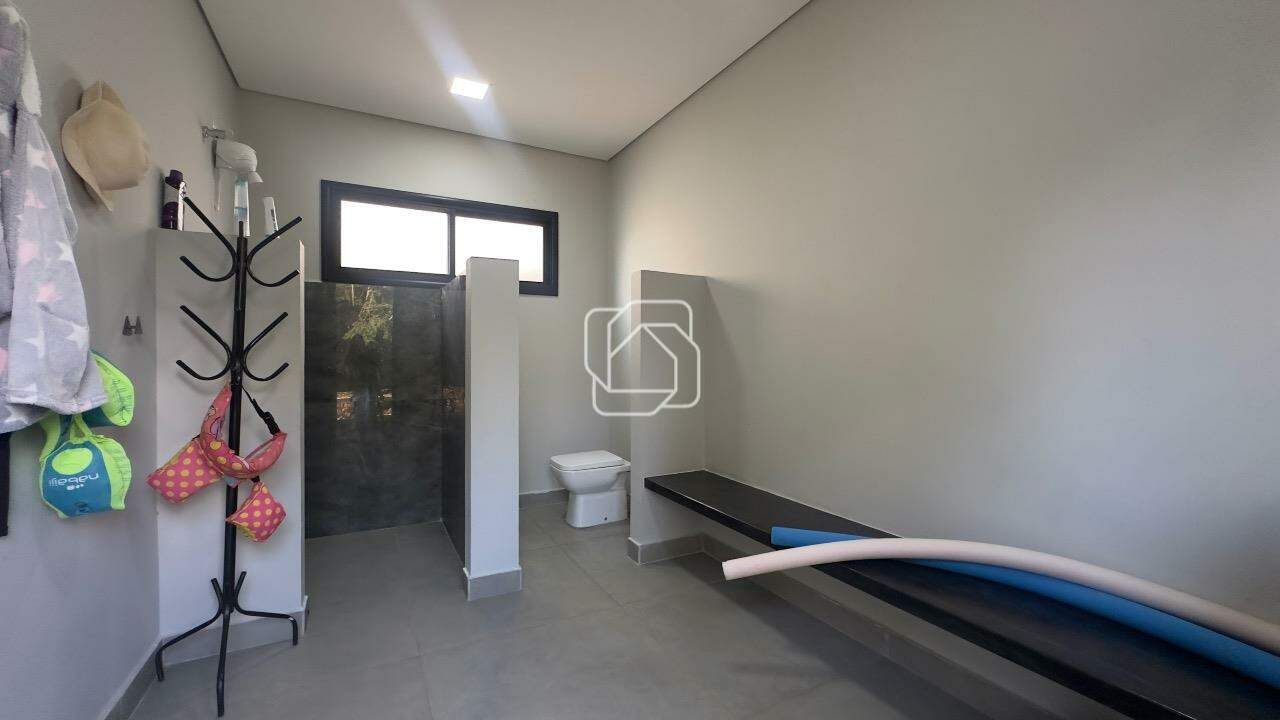 Casa de Condomínio à venda em Indaiatuba - SP - Condomínio Terra Magna: Vestiário