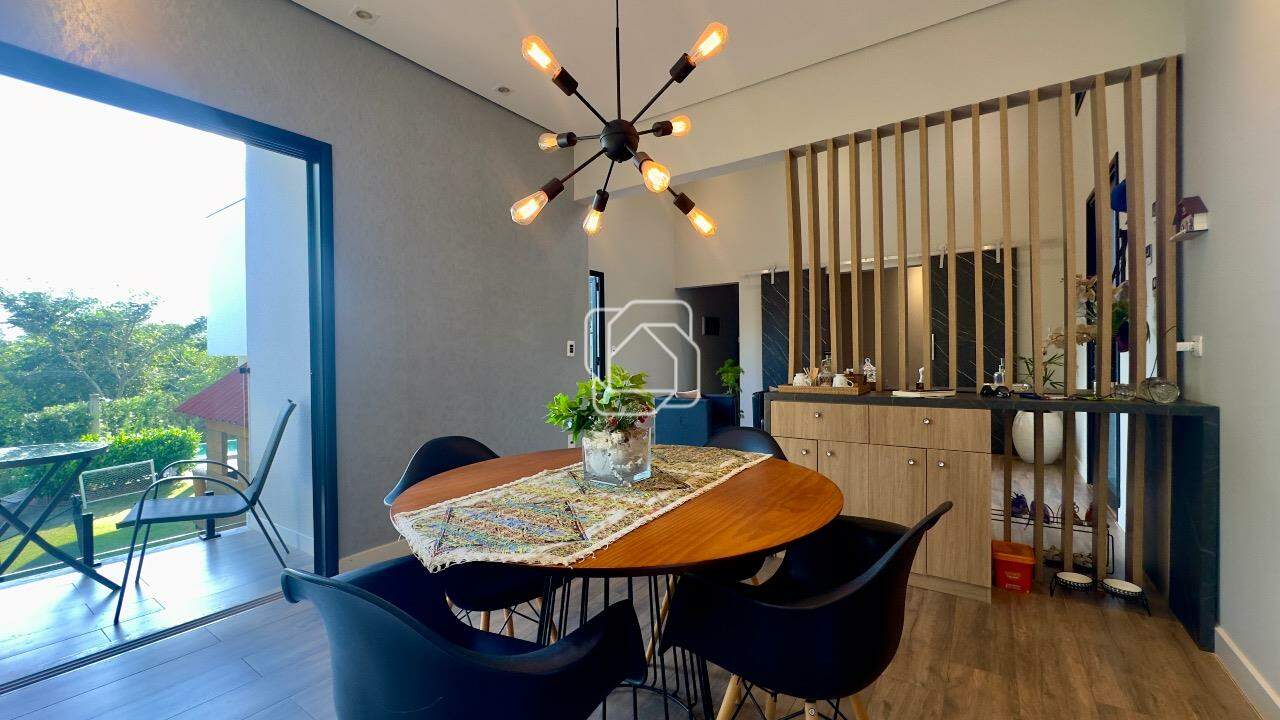 Casa de Condomínio à venda em Indaiatuba - SP - Condomínio Terra Magna: Sala de jantar