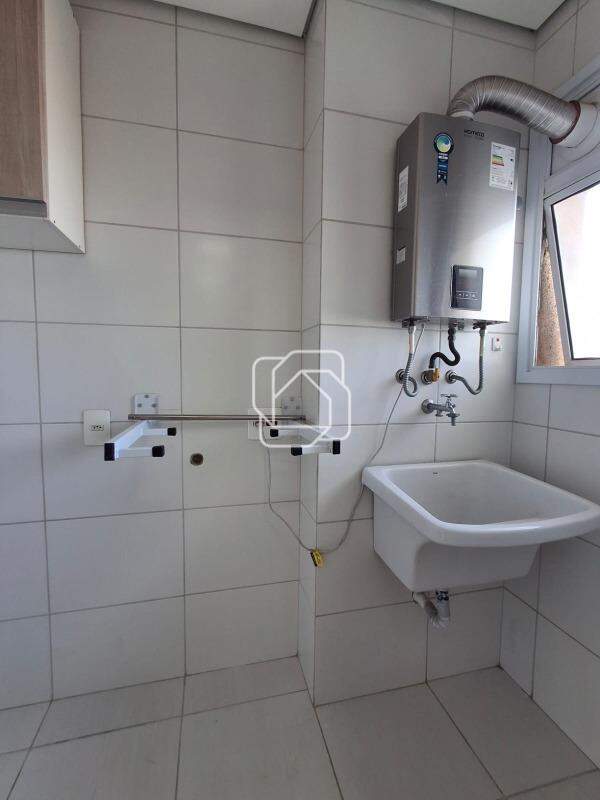 Apartamento para aluguel em Indaiatuba - SP - Condomínio Le Château Frontenac: Lavanderia