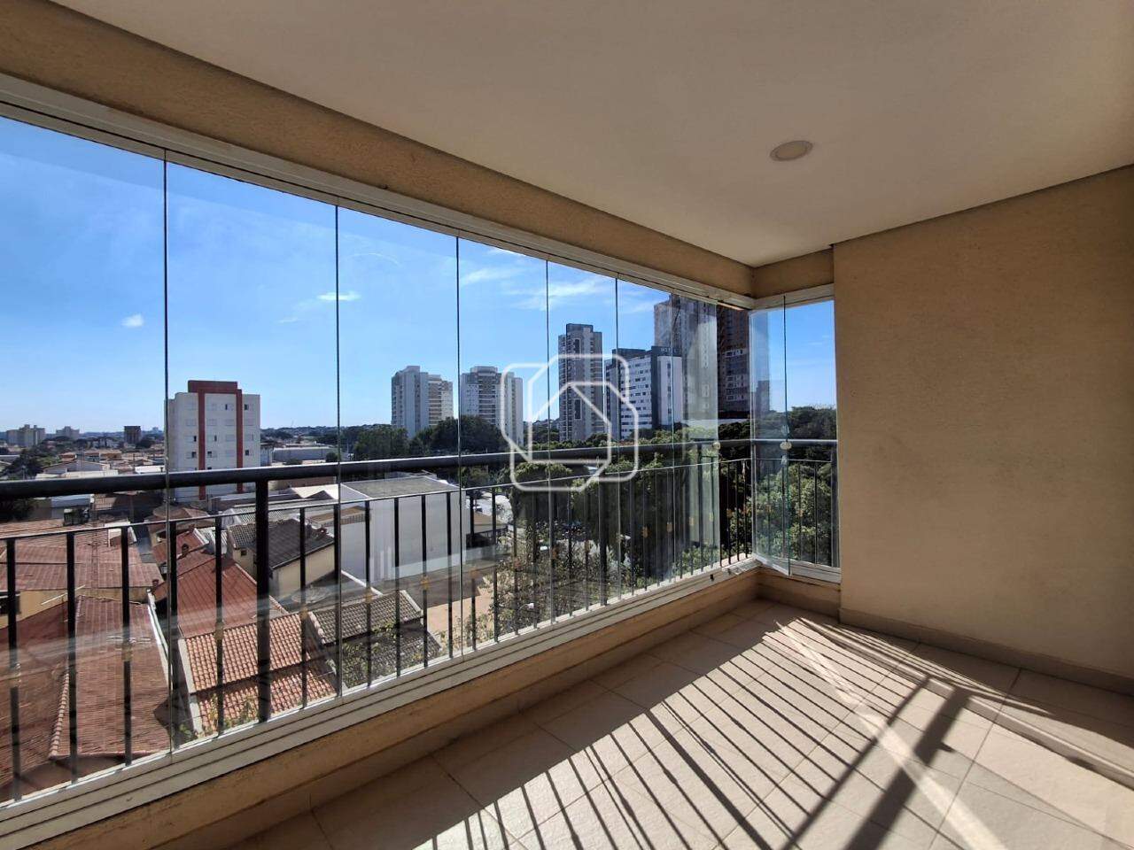 Apartamento para aluguel em Indaiatuba - SP - Condomínio Le Château Frontenac: Varanda gourmet