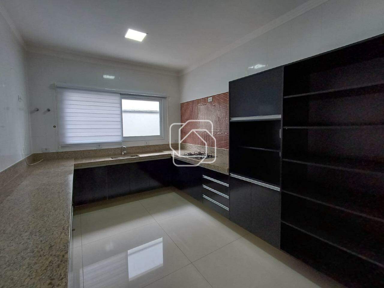 Casa de Condomínio para aluguel em Salto - SP - Condomínio Fazenda Palmeiras Imperiais: 