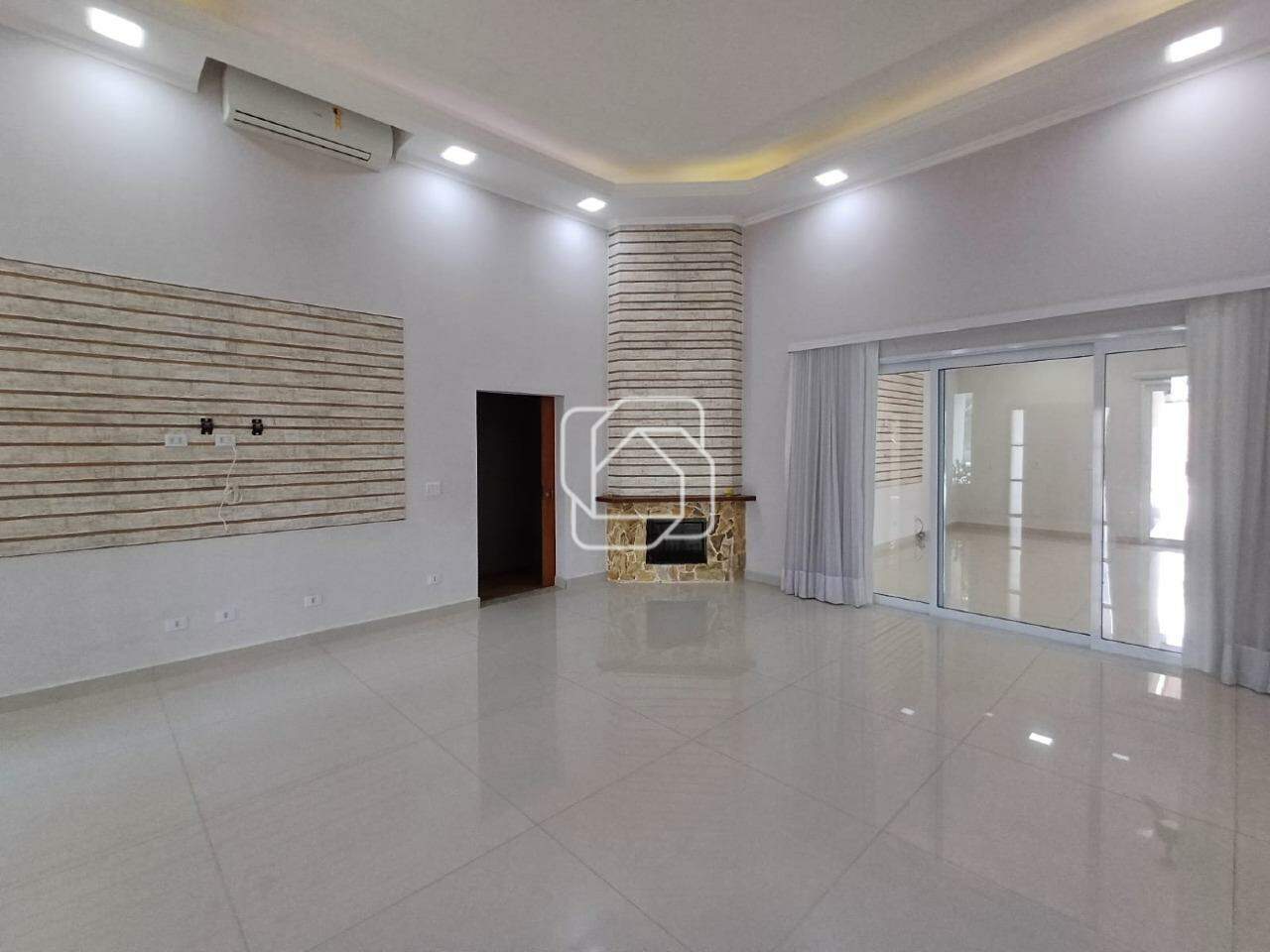 Casa de Condomínio para aluguel em Salto - SP - Condomínio Fazenda Palmeiras Imperiais: 