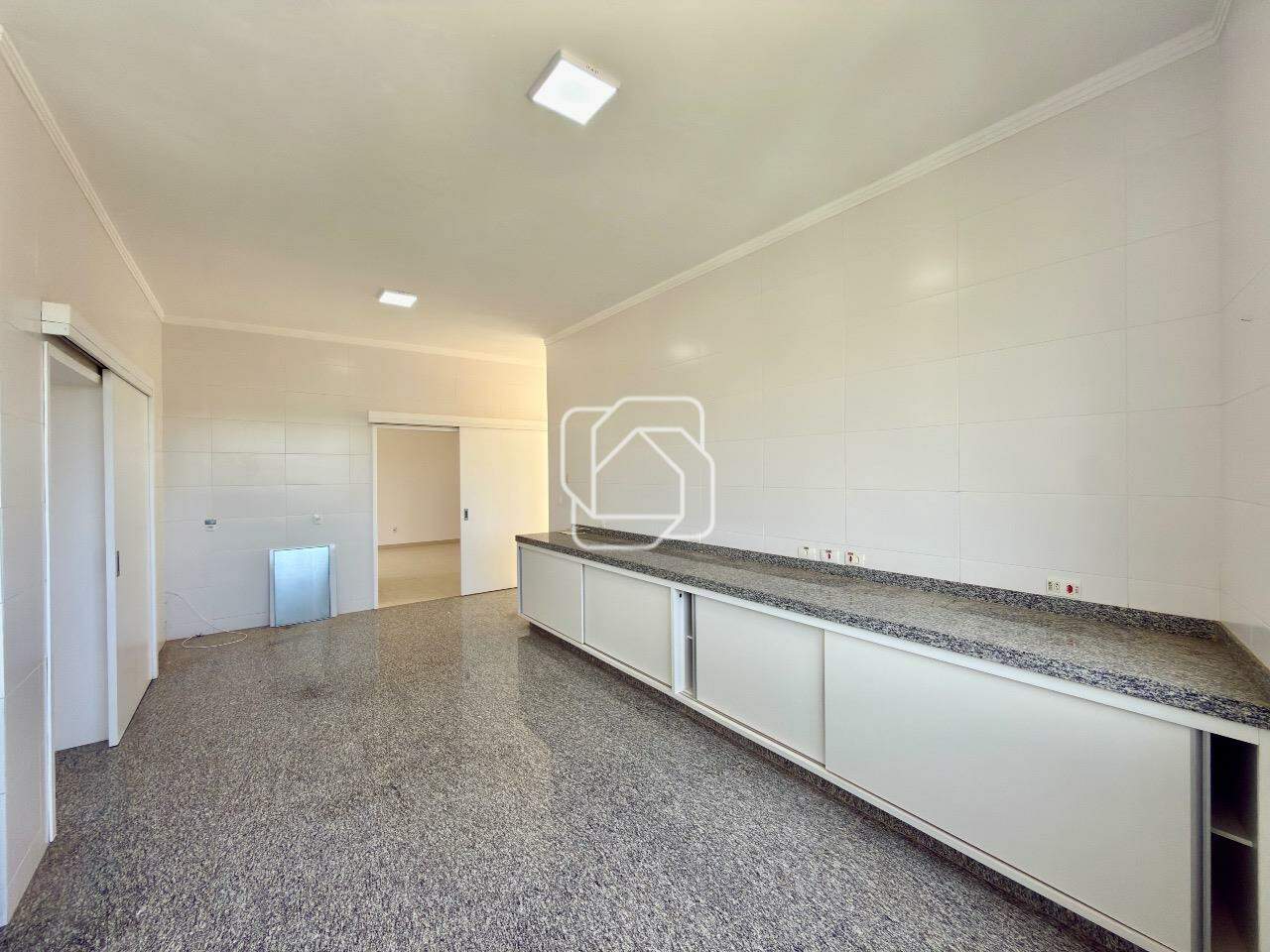 Casa de Condomínio à venda em Itu - SP - Condomínio Campos de Santo Antônio: