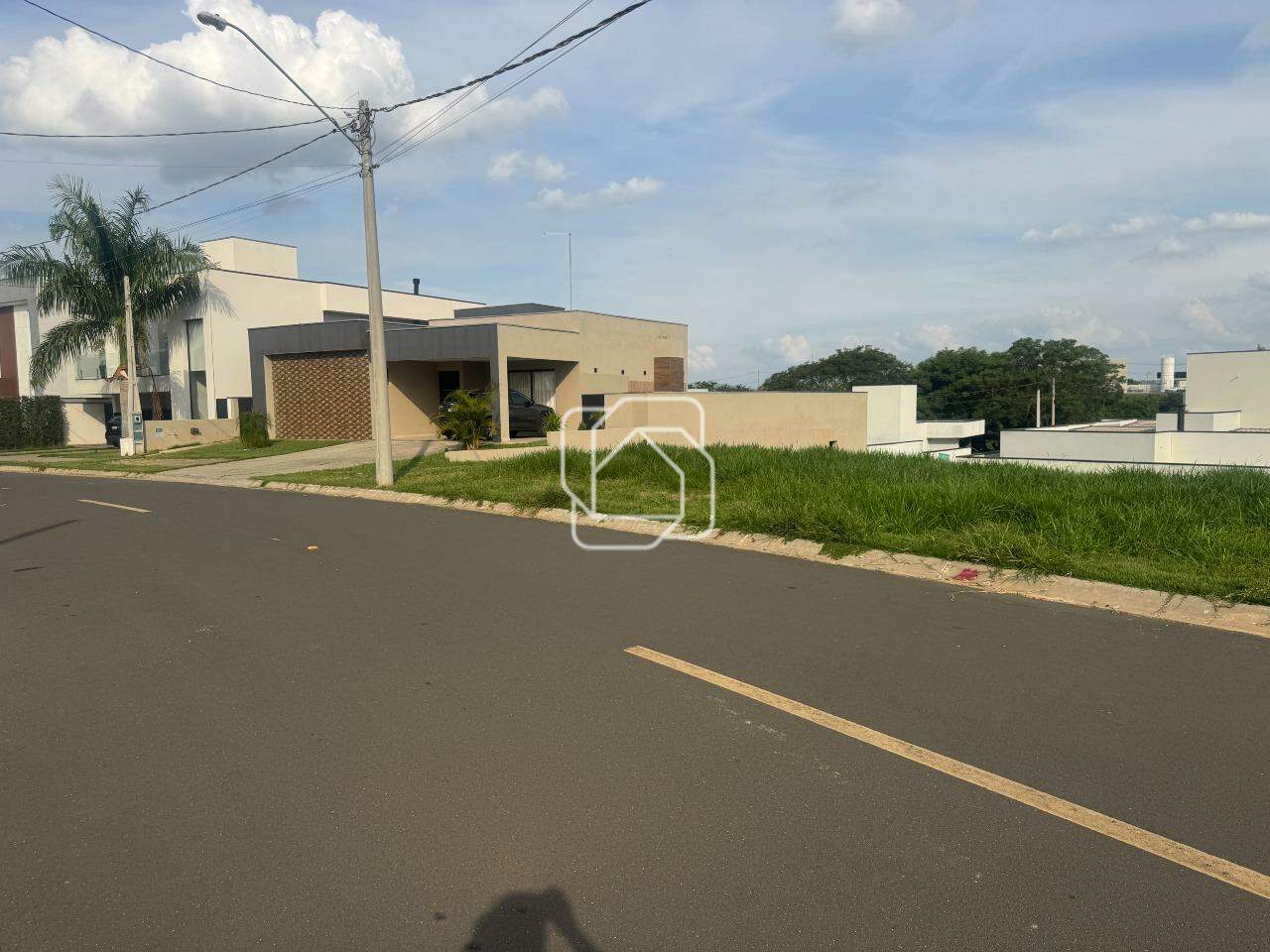 Terreno à venda em Salto - SP - Residencial Lagos D’Icaraí: 