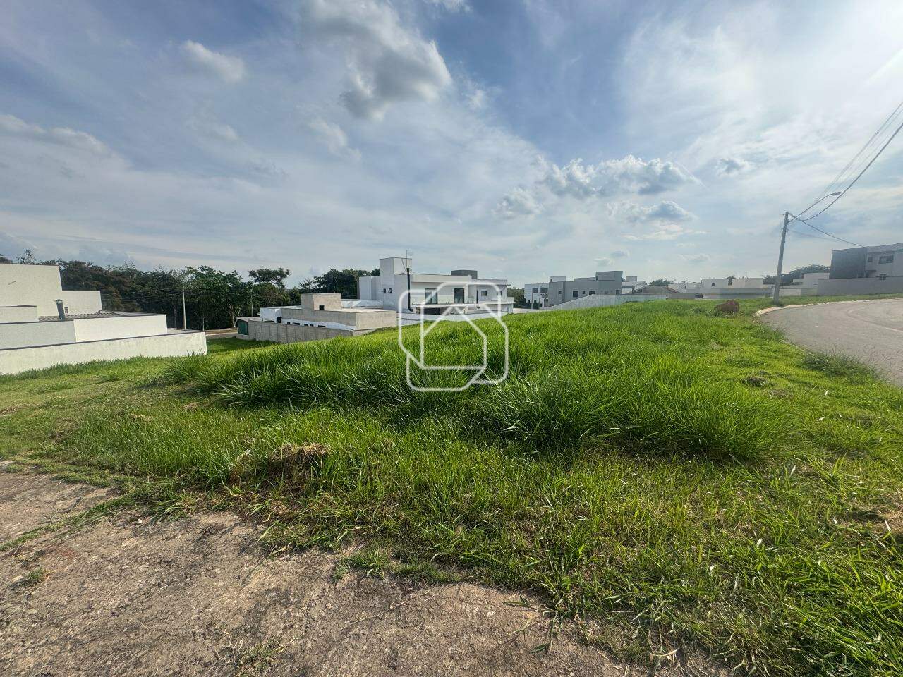 Terreno à venda em Salto - SP - Residencial Lagos D’Icaraí: 