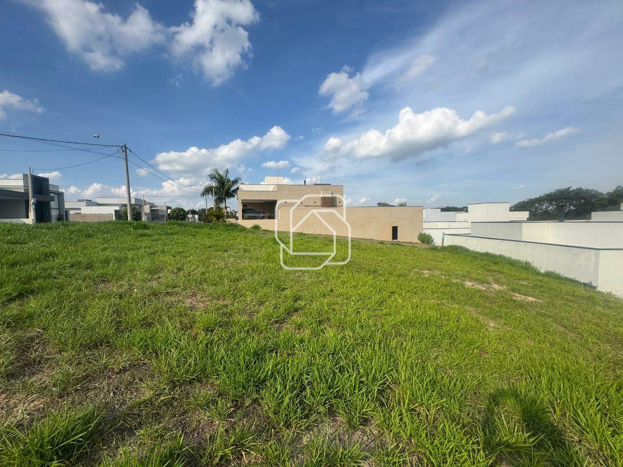 Terreno à venda em Salto - SP - Residencial Lagos D’Icaraí: 