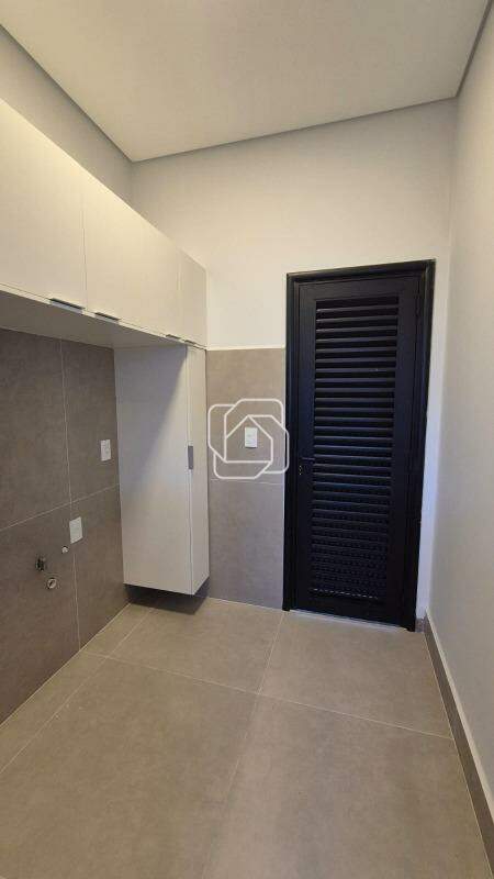 Casa de Condomínio à venda em Indaiatuba - SP - Jardim Laguna: Lavanderia