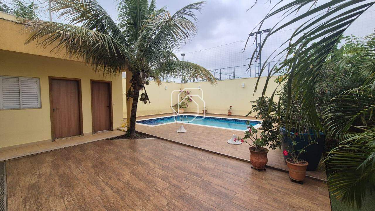 Casa de Condomínio à venda em Indaiatuba - SP - Residencial Beira da Mata: Área externa