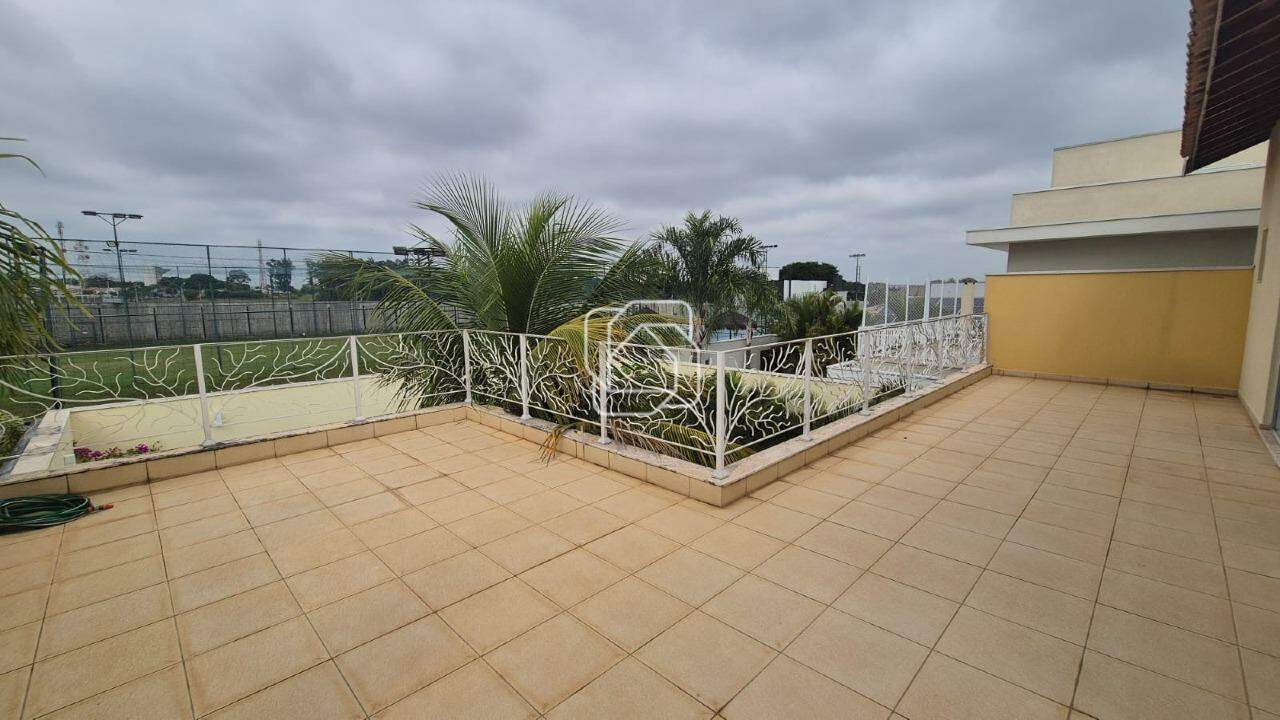 Casa de Condomínio à venda em Indaiatuba - SP - Residencial Beira da Mata: Varanda