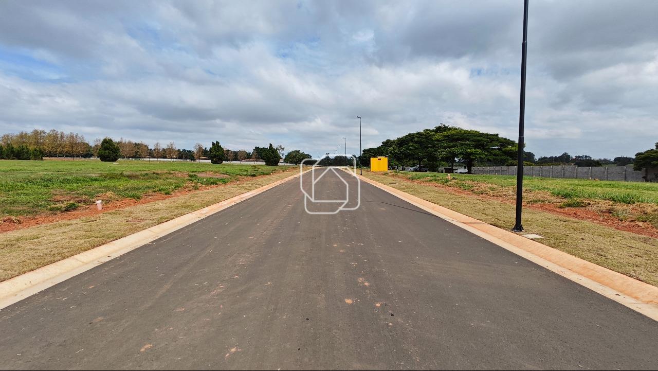 Terreno à venda em Indaiatuba - SP - Jardim Residencial Reserva Itanhangá: Rua do terreno