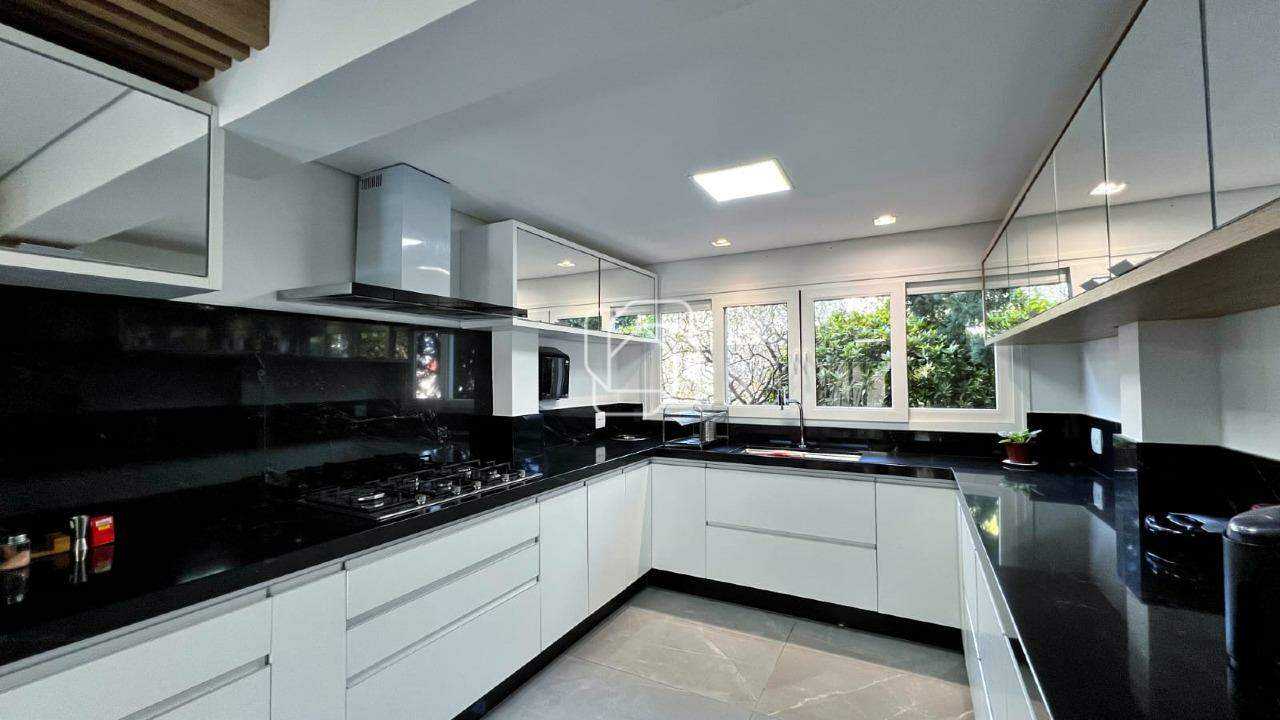 Casa de Condomínio à venda em Indaiatuba - SP - Jardim Villa Romana: Cozinha