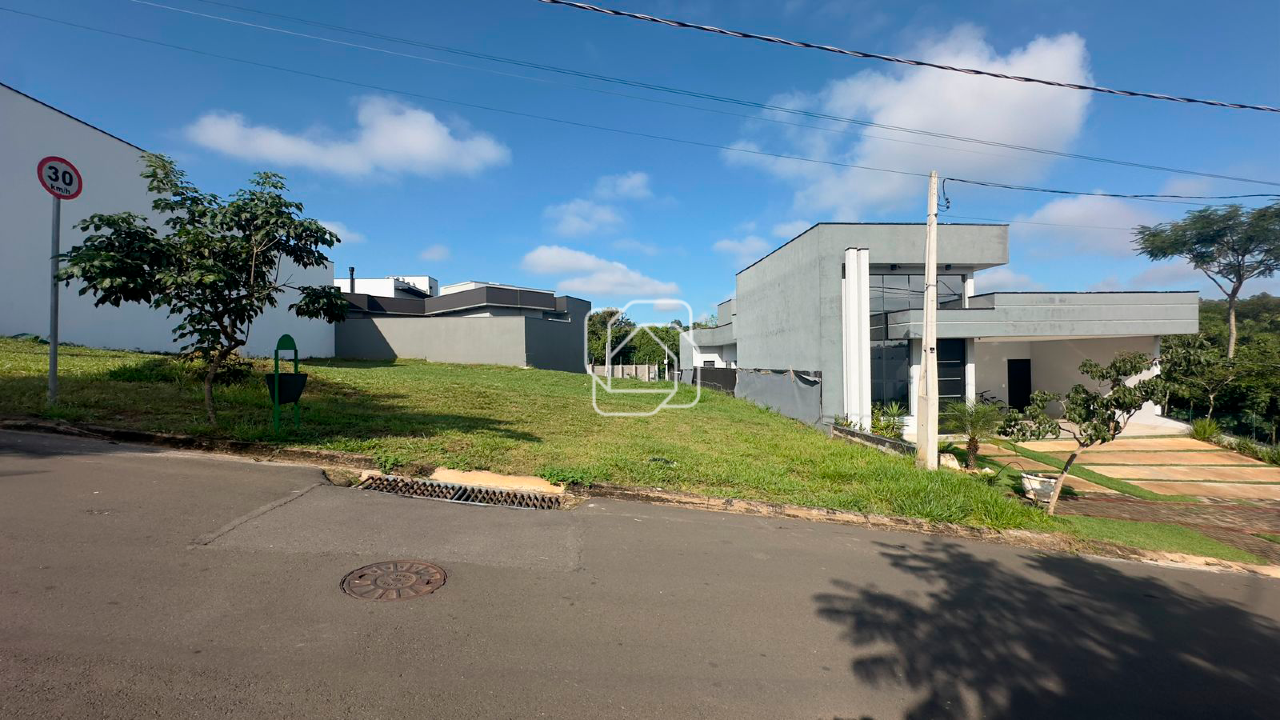 Terreno à venda em Indaiatuba - SP - Jardim Laguna: Visão geral do terreno