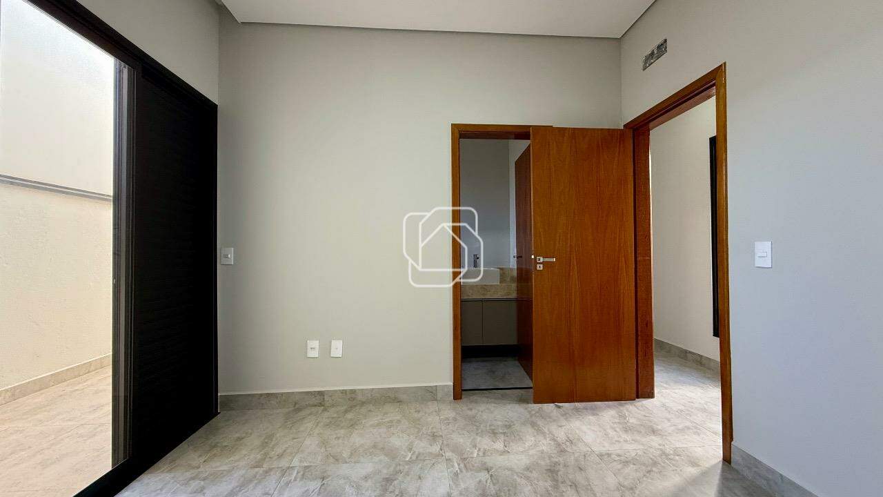 Casa de Condomínio à venda em Indaiatuba - SP - Jardim Laguna: Dormitório