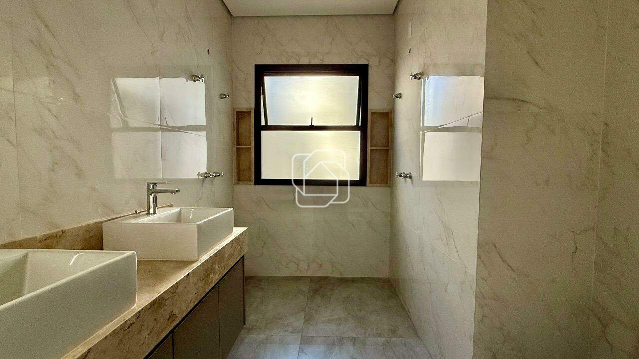 Casa de Condomínio à venda em Indaiatuba - SP - Jardim Laguna: Banheiro