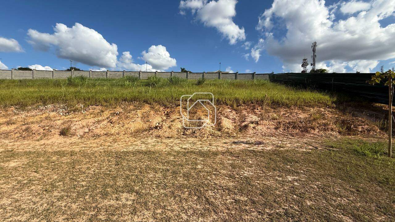 Terreno à venda em Indaiatuba - SP - Parque Villa dos Pinheiros: Visão geral do terreno