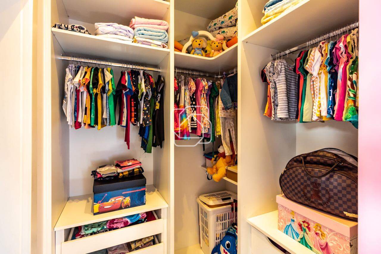 Casa de Condomínio para aluguel em Indaiatuba - SP - Jardim Residencial Santa Clara: Closet