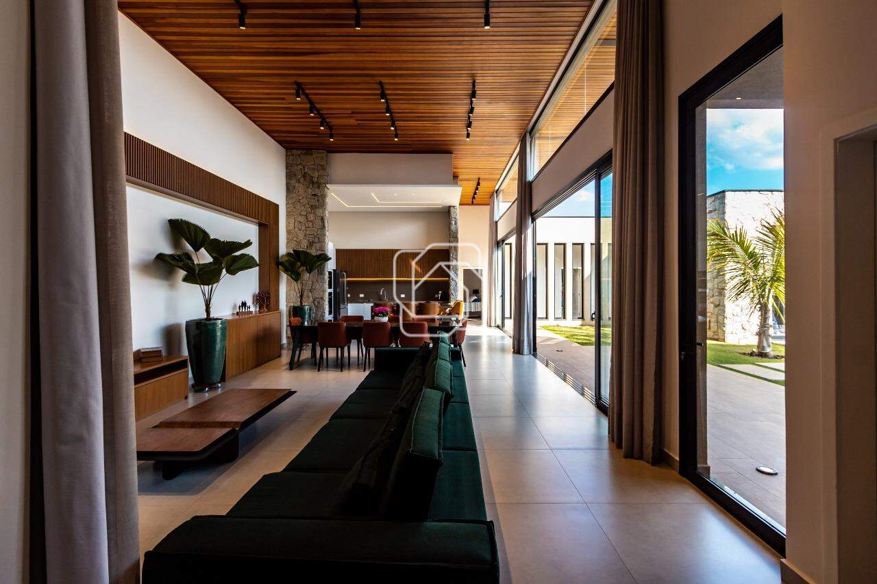 Casa de Condomínio para aluguel em Indaiatuba - SP - Jardim Residencial Santa Clara: Ambientes integrados