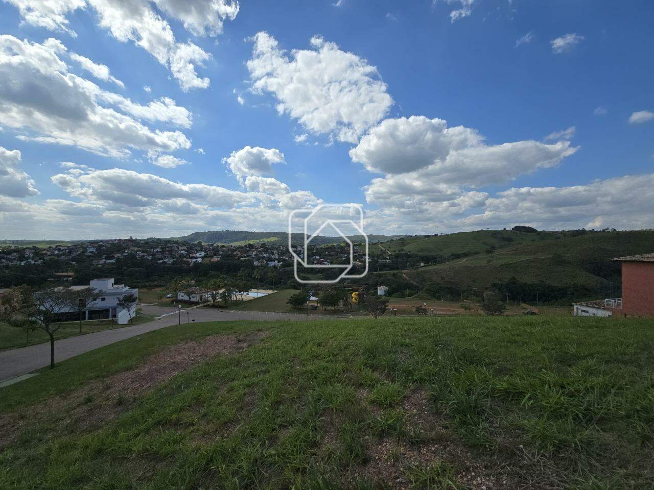 Terreno à venda em Itu - SP - Residencial Parque Campos de Santo Antônio II: 