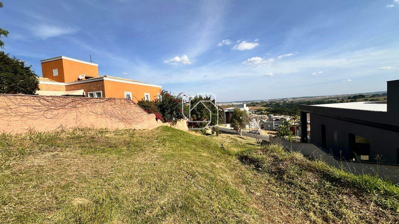 Terreno à venda em Indaiatuba - SP - Jardim Vila Paradiso: Visão geral do terreno