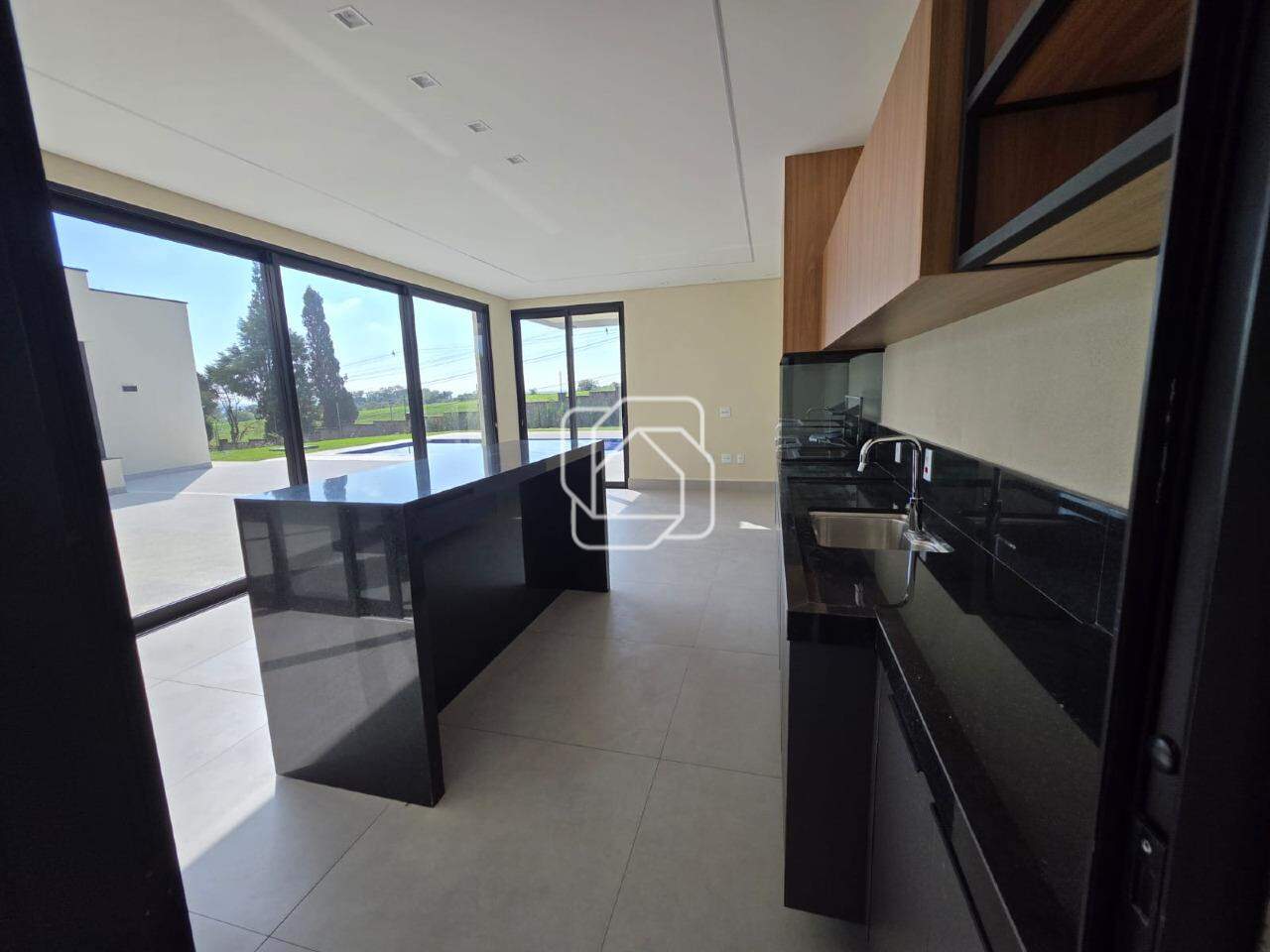 Casa à venda em Itu - SP - Condomínio Fazenda Kurumin: 