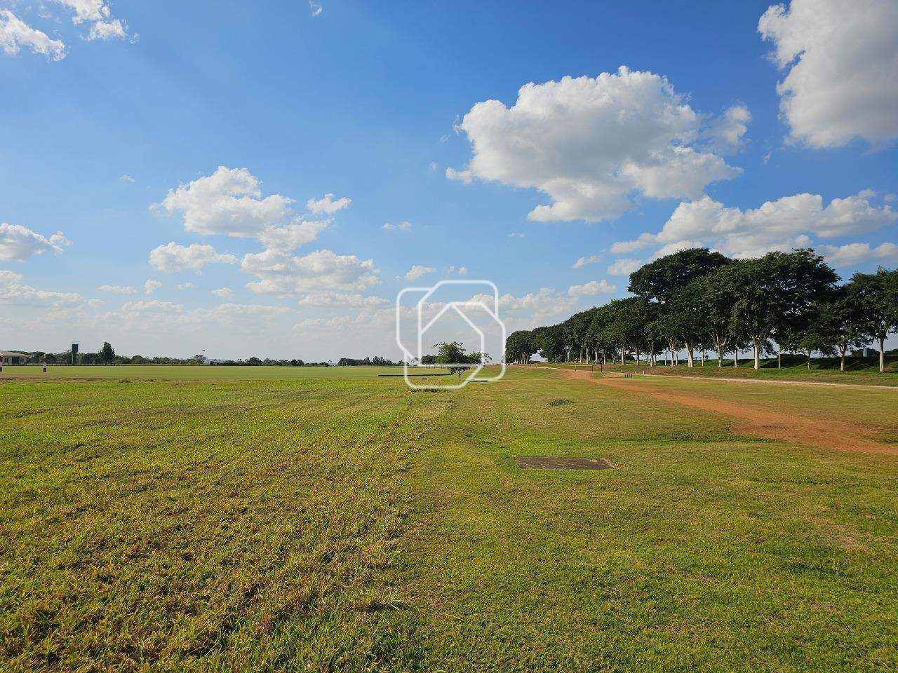Terreno à venda em Indaiatuba - SP - Helvetia Village: Visão geral do terreno