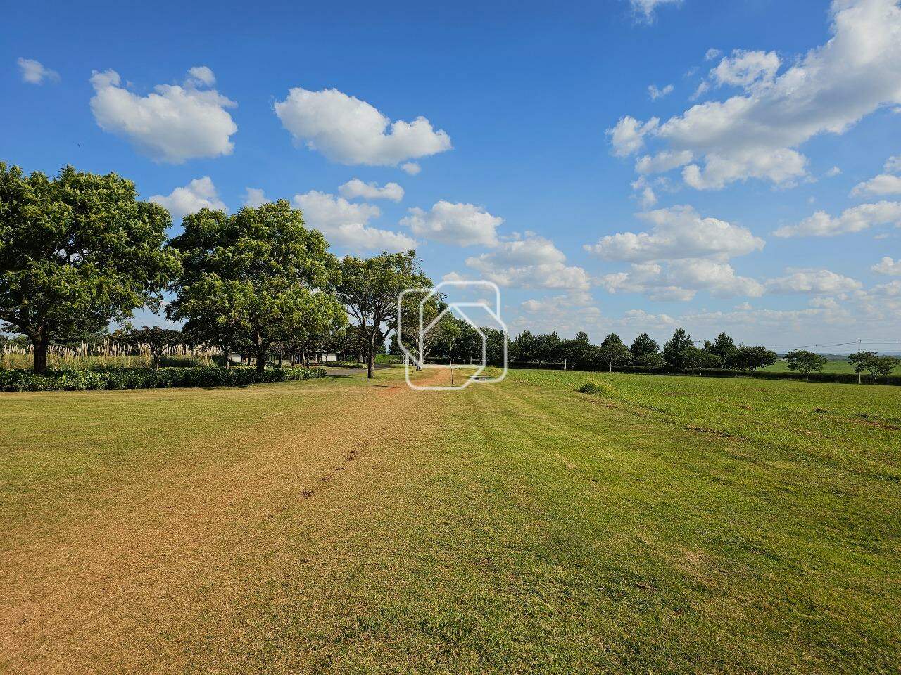 Terreno à venda em Indaiatuba - SP - Helvetia Village: Visão geral do terreno