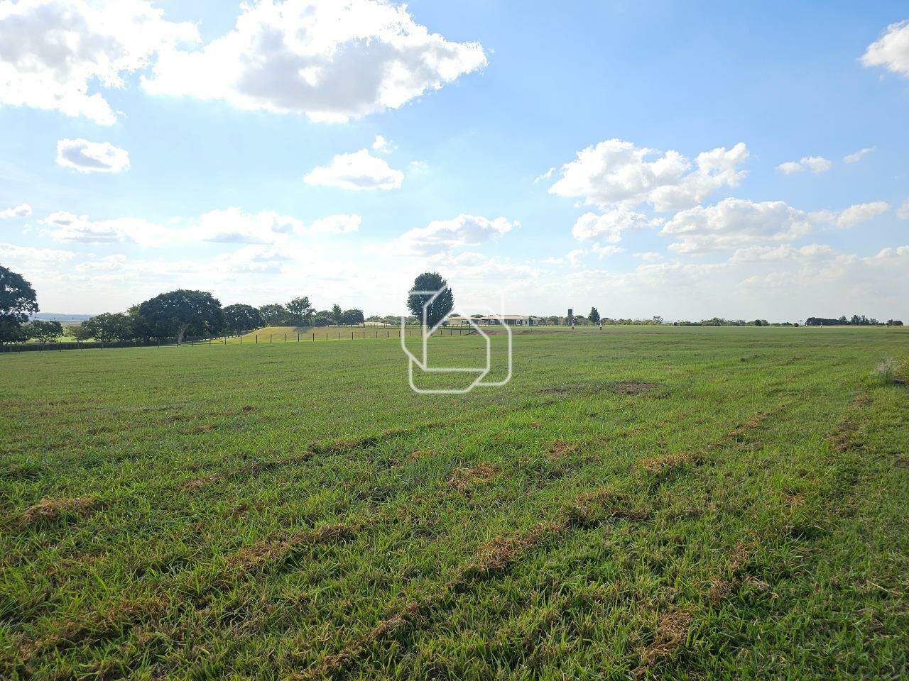 Terreno à venda em Indaiatuba - SP - Helvetia Village: Visão geral do terreno