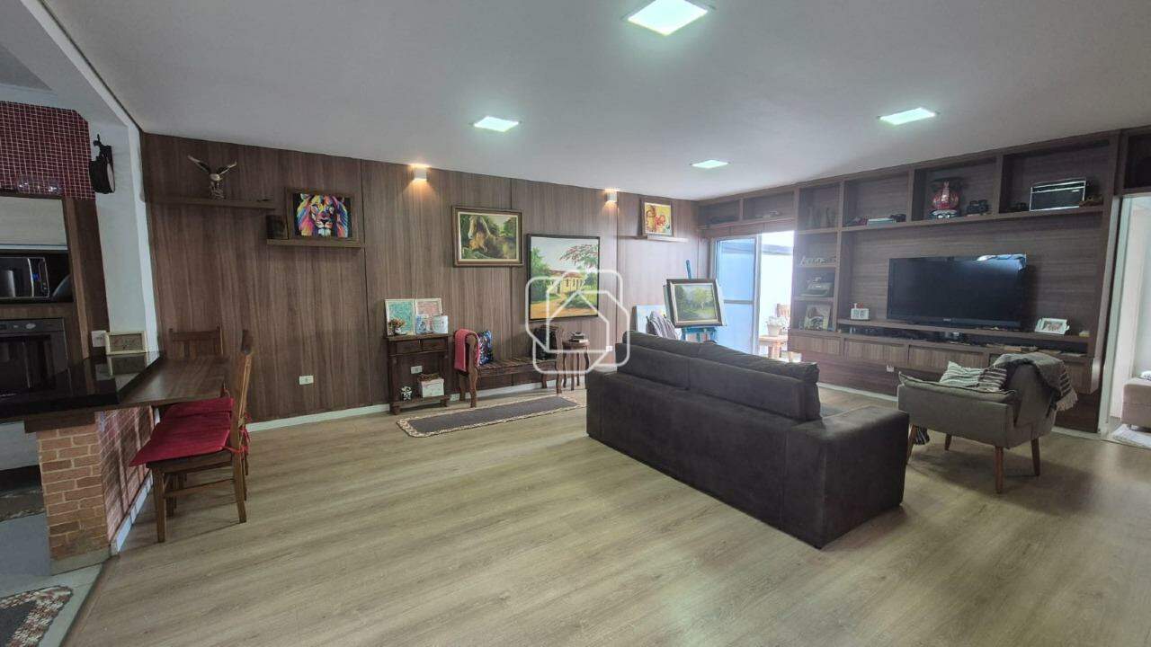 Casa de Condomínio à venda em Indaiatuba - SP - Jardim Residencial Terra Nobre: Sala de estar