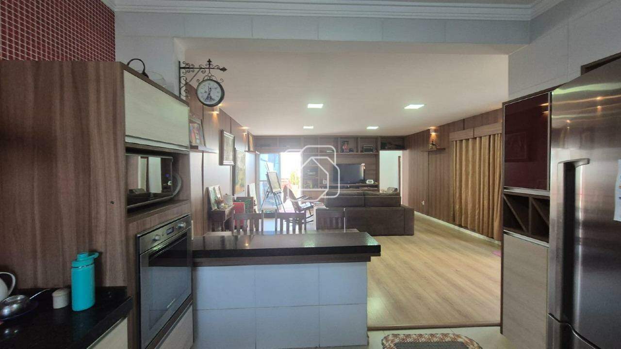 Casa de Condomínio à venda em Indaiatuba - SP - Jardim Residencial Terra Nobre: Cozinha