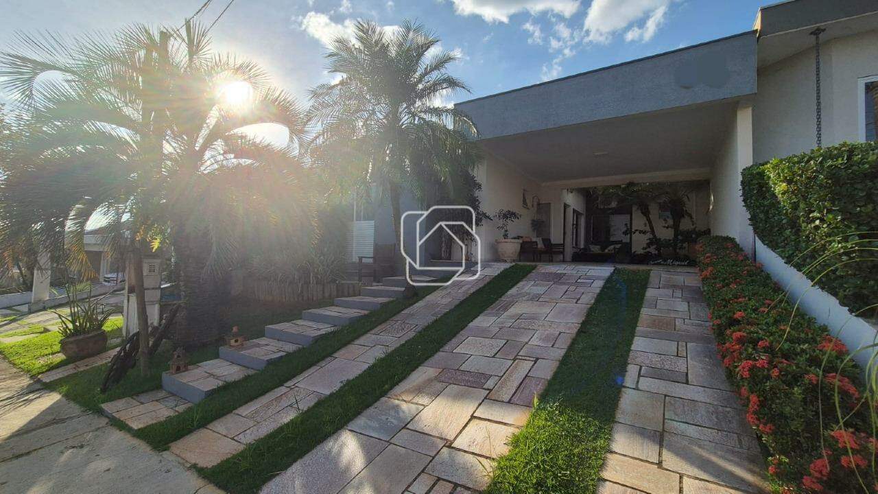 Casa de Condomínio à venda em Indaiatuba - SP - Jardim Residencial Terra Nobre: Fachada