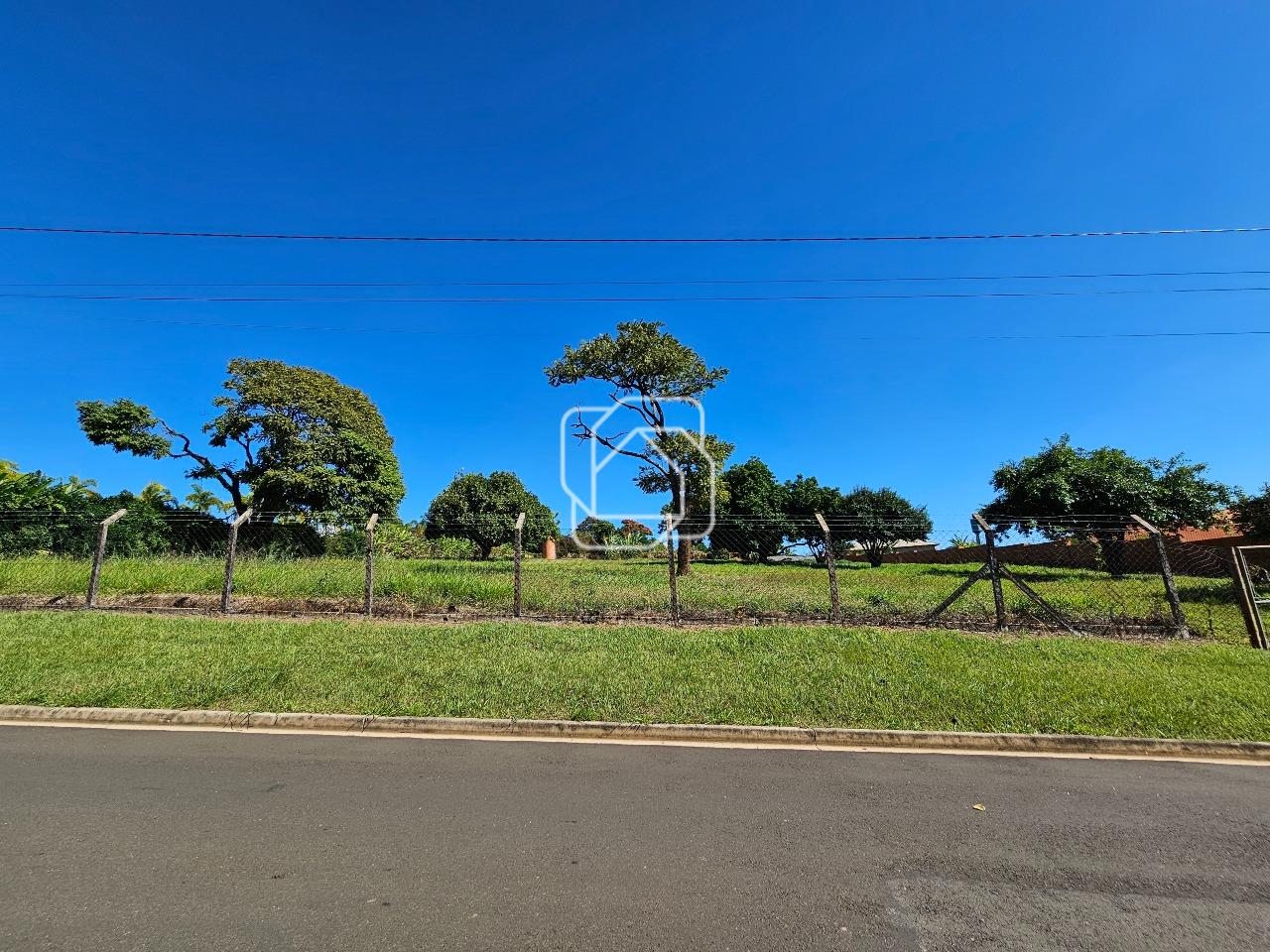 Terreno à venda em Indaiatuba - SP - Recanto das Flores: Visão geral do terreno