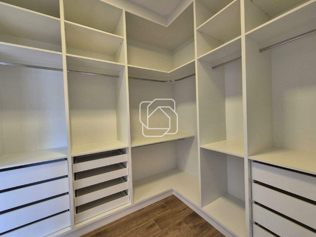 Casa de Condomínio à venda em Indaiatuba - SP - Jardim Villa Sapezal: Closet