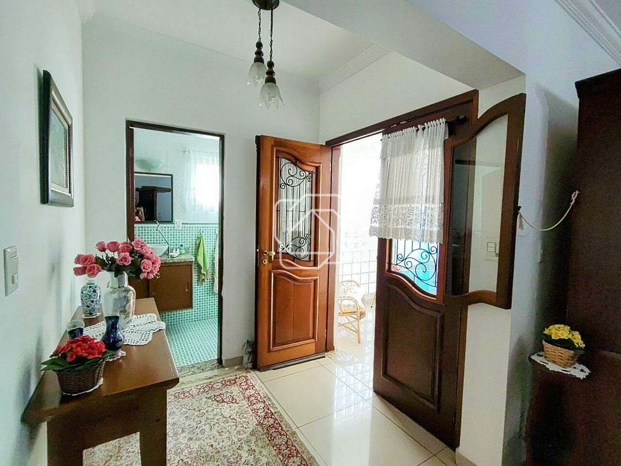 Casa de Condomínio à venda em Itu - SP - Portal da Vila Rica : Hall de entrada