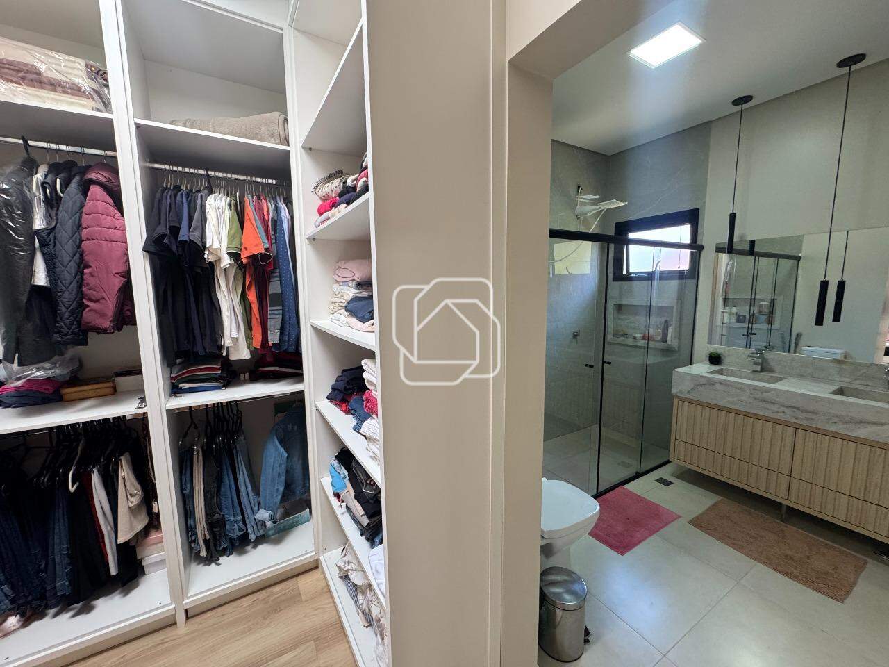 Casa de Condomínio à venda em Salto - SP - Residencial Primavera: